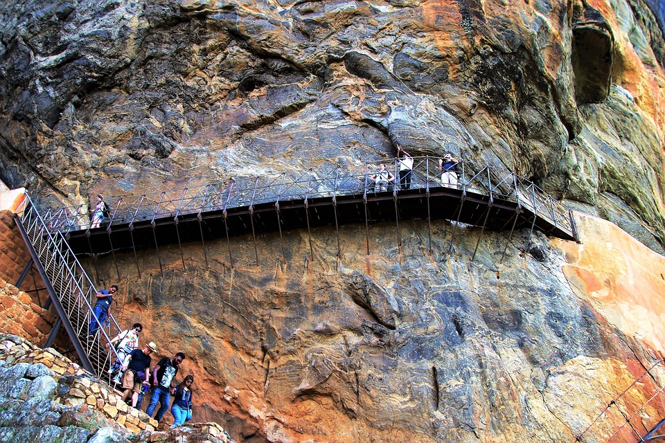 Les marches de Sigiriya, le Rocher du Lion