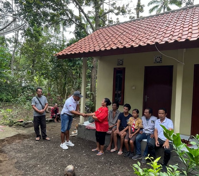 famille Bali 2025 construction maison.jpg